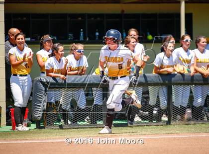 Thumbnail 2 in Snyder vs Seminole (UIL 4A Playoffs) photogallery.