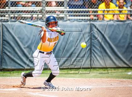 Thumbnail 3 in Snyder vs Seminole (UIL 4A Playoffs) photogallery.
