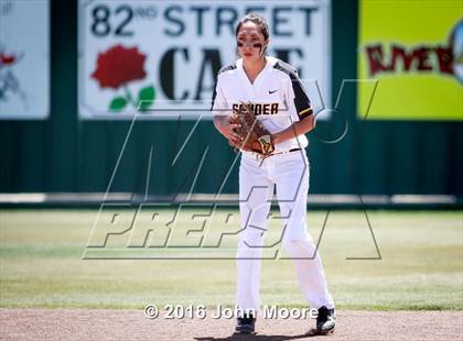 Thumbnail 1 in Snyder vs Seminole (UIL 4A Playoffs) photogallery.