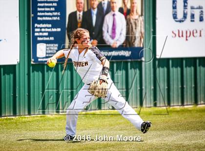 Thumbnail 2 in Snyder vs Seminole (UIL 4A Playoffs) photogallery.