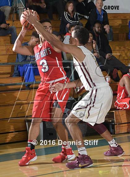 Thumbnail 3 in Saint Mary's (Albany, CA) vs. Whitney (Adidas Challenge) photogallery.