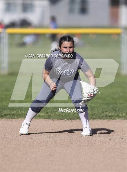 Thumbnail 2 in Escalon @ Sierra photogallery.