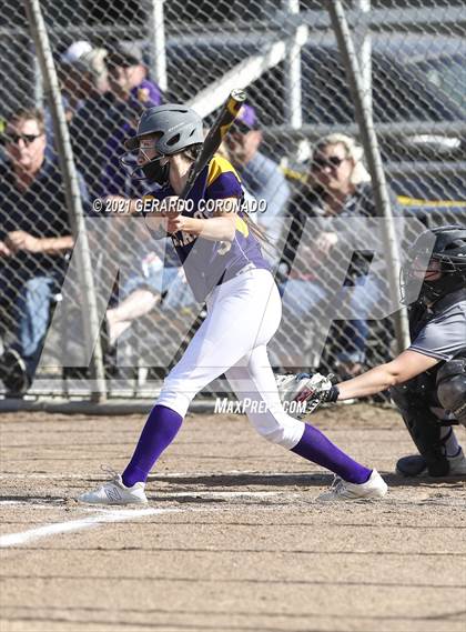 Thumbnail 3 in Escalon @ Sierra photogallery.