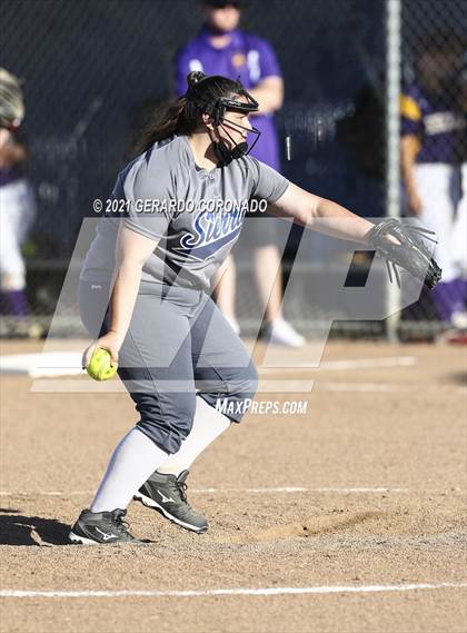 Thumbnail 2 in Escalon @ Sierra photogallery.