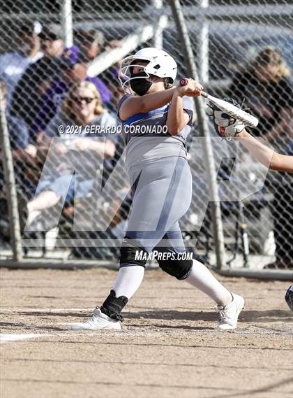 Thumbnail 1 in Escalon @ Sierra photogallery.