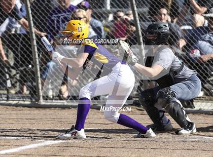 Thumbnail 1 in Escalon @ Sierra photogallery.