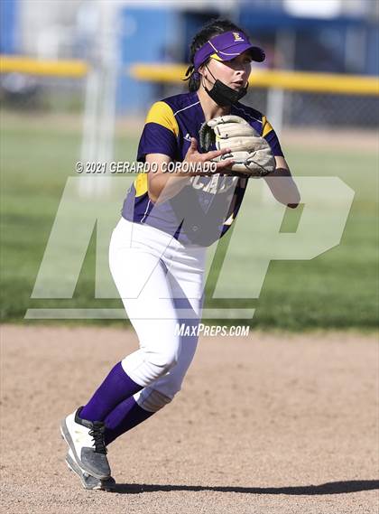 Thumbnail 1 in Escalon @ Sierra photogallery.