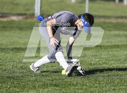 Thumbnail 1 in Escalon @ Sierra photogallery.