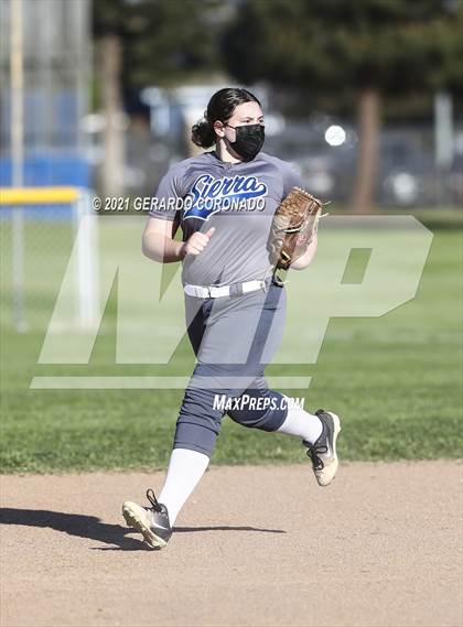 Thumbnail 2 in Escalon @ Sierra photogallery.