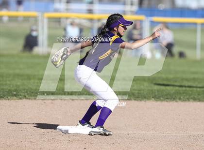 Thumbnail 1 in Escalon @ Sierra photogallery.