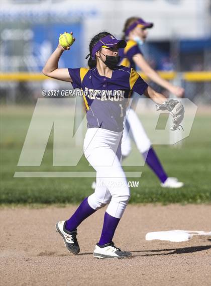 Thumbnail 2 in Escalon @ Sierra photogallery.