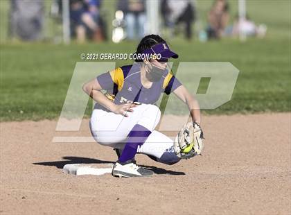 Thumbnail 1 in Escalon @ Sierra photogallery.