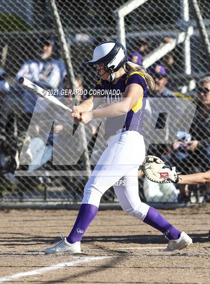 Thumbnail 1 in Escalon @ Sierra photogallery.