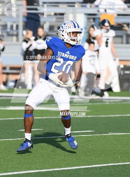 Thumbnail 3 in Stamford vs. Lindsay (UIL 2A-1 Region I Bi-District Playoff) photogallery.