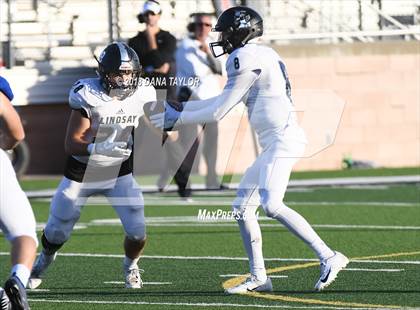 Thumbnail 2 in Stamford vs. Lindsay (UIL 2A-1 Region I Bi-District Playoff) photogallery.