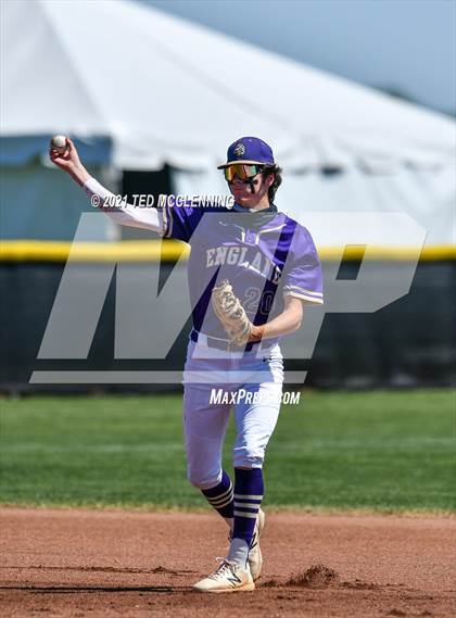 Thumbnail 1 in England vs Bigelow (AAA 2A State Playoff 1st Round) photogallery.