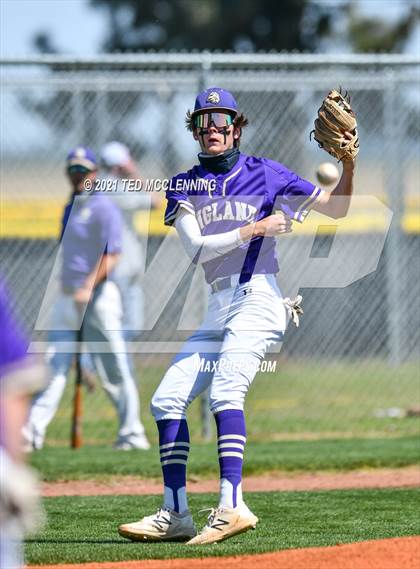 Thumbnail 2 in England vs Bigelow (AAA 2A State Playoff 1st Round) photogallery.