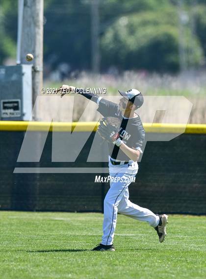 Thumbnail 3 in England vs Bigelow (AAA 2A State Playoff 1st Round) photogallery.