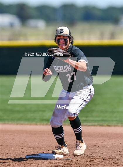 Thumbnail 2 in England vs Bigelow (AAA 2A State Playoff 1st Round) photogallery.