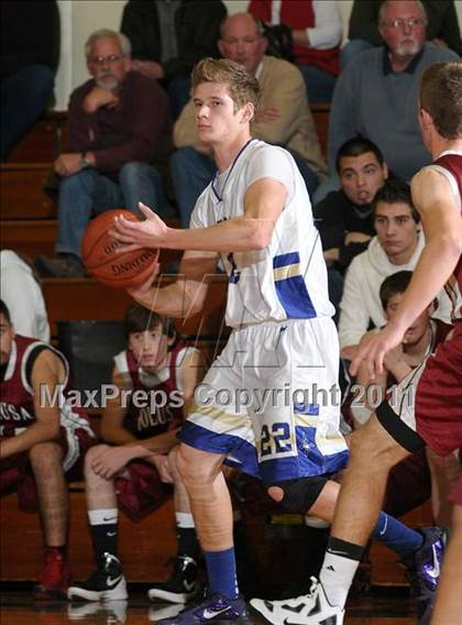 Thumbnail 3 in Colusa vs. Willows (Pierce Tournament) photogallery.