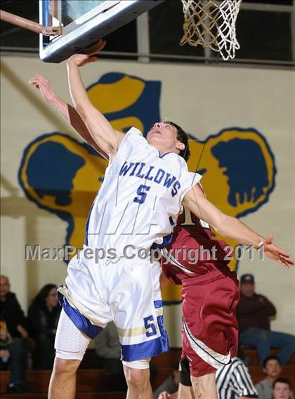 Thumbnail 2 in Colusa vs. Willows (Pierce Tournament) photogallery.