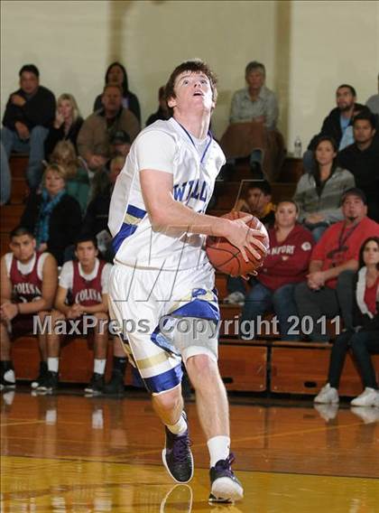 Thumbnail 2 in Colusa vs. Willows (Pierce Tournament) photogallery.