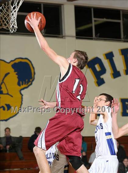 Thumbnail 1 in Colusa vs. Willows (Pierce Tournament) photogallery.