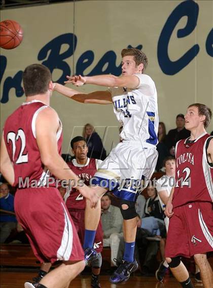 Thumbnail 3 in Colusa vs. Willows (Pierce Tournament) photogallery.