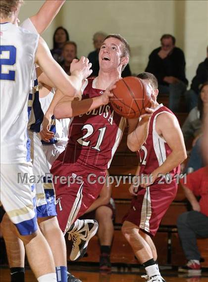 Thumbnail 3 in Colusa vs. Willows (Pierce Tournament) photogallery.