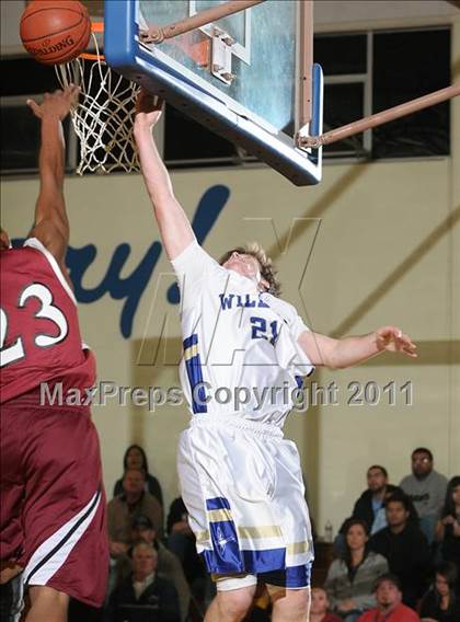 Thumbnail 3 in Colusa vs. Willows (Pierce Tournament) photogallery.
