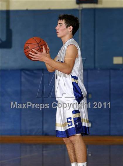 Thumbnail 1 in Colusa vs. Willows (Pierce Tournament) photogallery.