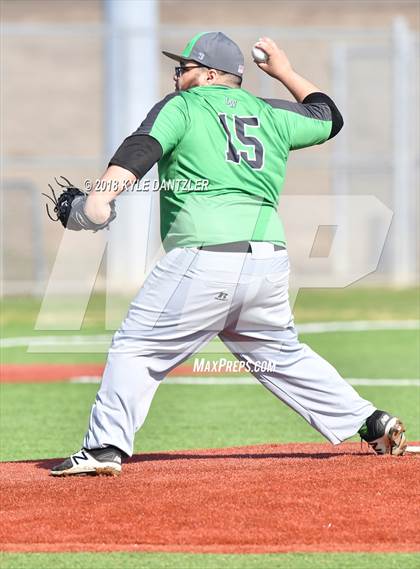 Thumbnail 3 in Bonham vs Lake Worth (Krum Invitational) photogallery.