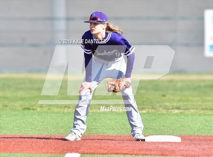 Thumbnail 3 in Bonham vs Lake Worth (Krum Invitational) photogallery.