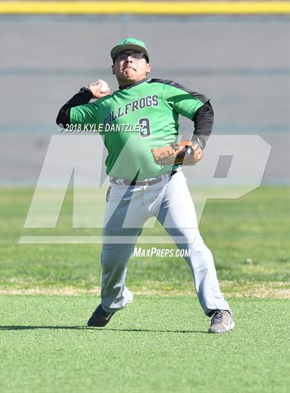 Thumbnail 3 in Bonham vs Lake Worth (Krum Invitational) photogallery.