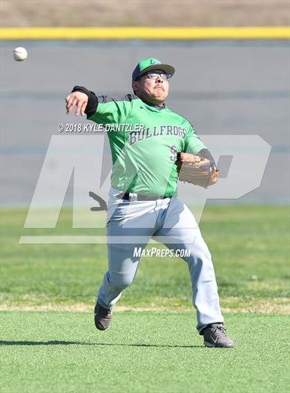 Thumbnail 1 in Bonham vs Lake Worth (Krum Invitational) photogallery.