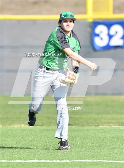 Thumbnail 2 in Bonham vs Lake Worth (Krum Invitational) photogallery.
