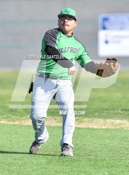 Thumbnail 2 in Bonham vs Lake Worth (Krum Invitational) photogallery.
