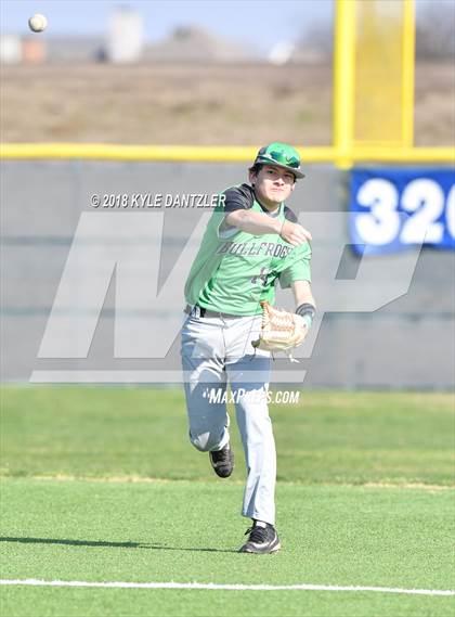 Thumbnail 1 in Bonham vs Lake Worth (Krum Invitational) photogallery.