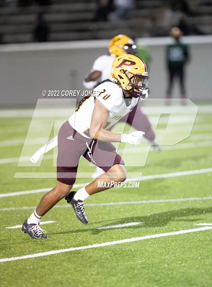 Thumbnail 2 in Perry vs Griffin photogallery.