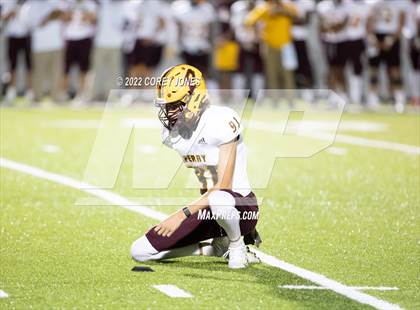 Thumbnail 3 in Perry vs Griffin photogallery.