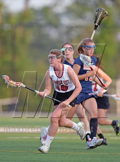 Thumbnail 2 in Garden City vs Manhasset (Section 8 Class B Final) photogallery.