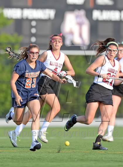 Thumbnail 2 in Garden City vs Manhasset (Section 8 Class B Final) photogallery.