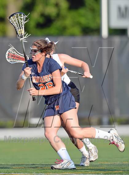 Thumbnail 3 in Garden City vs Manhasset (Section 8 Class B Final) photogallery.