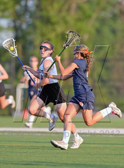 Thumbnail 1 in Garden City vs Manhasset (Section 8 Class B Final) photogallery.