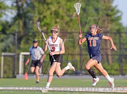 Thumbnail 2 in Garden City vs Manhasset (Section 8 Class B Final) photogallery.
