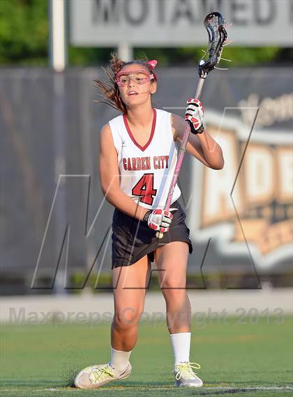 Thumbnail 2 in Garden City vs Manhasset (Section 8 Class B Final) photogallery.