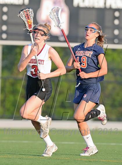 Thumbnail 3 in Garden City vs Manhasset (Section 8 Class B Final) photogallery.