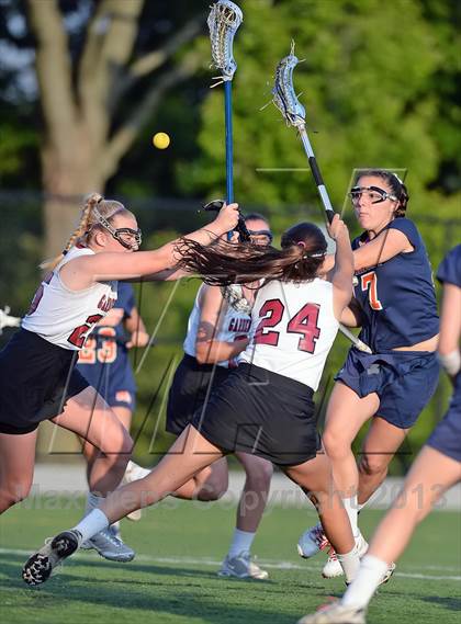 Thumbnail 1 in Garden City vs Manhasset (Section 8 Class B Final) photogallery.
