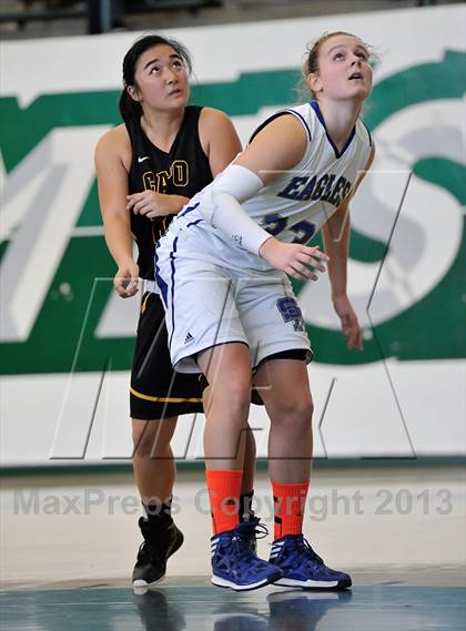Thumbnail 3 in Santa Margarita vs Capistrano Valley (Costa Mesa Winter Classic) photogallery.