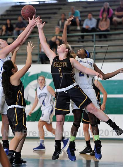 Thumbnail 3 in Santa Margarita vs Capistrano Valley (Costa Mesa Winter Classic) photogallery.
